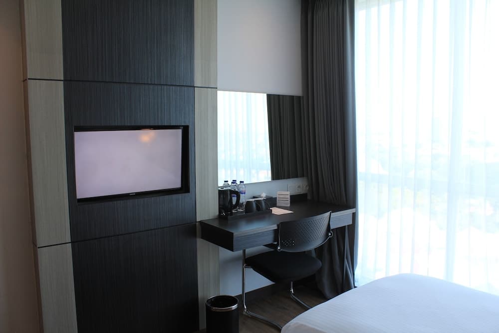 Luminor Hotel Jemursari by WH