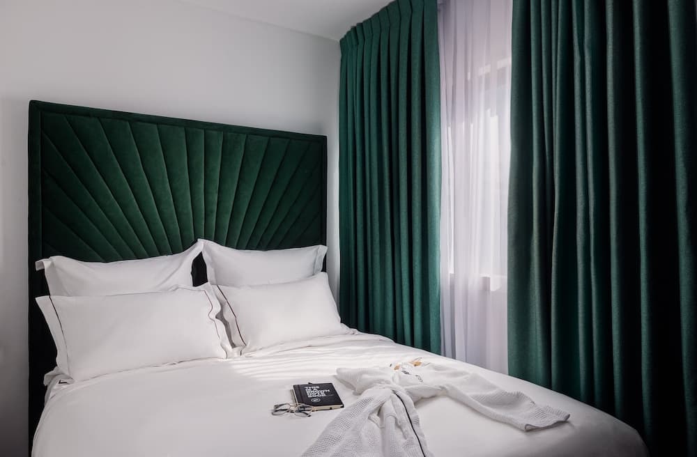 Townhouse Residence by Brown Hotels