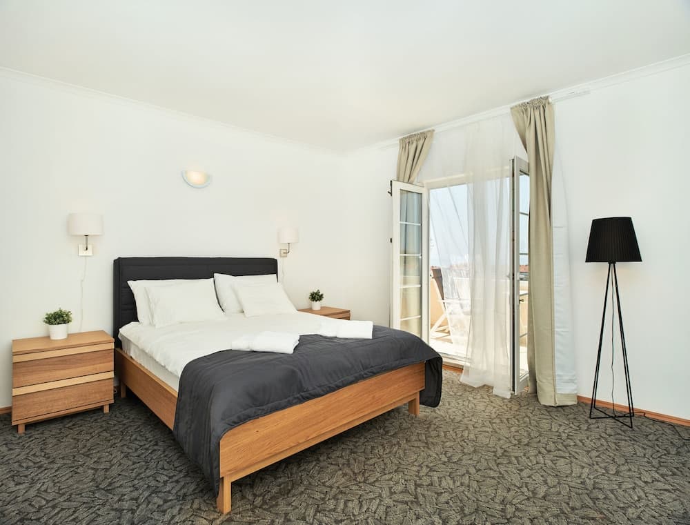 Kamara Dubrovnik by Irundo