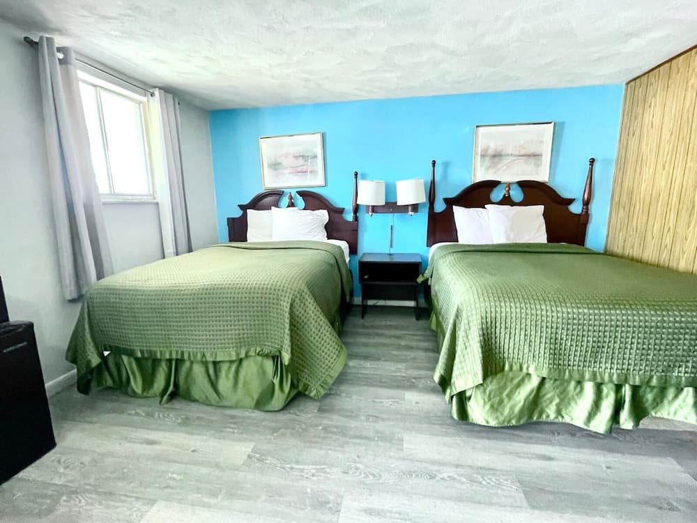 Traveler's Inn Motel