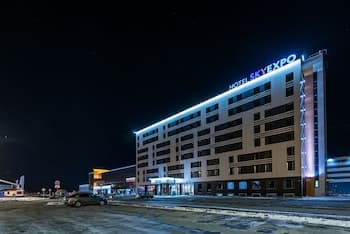 SkyEXPO Hotel