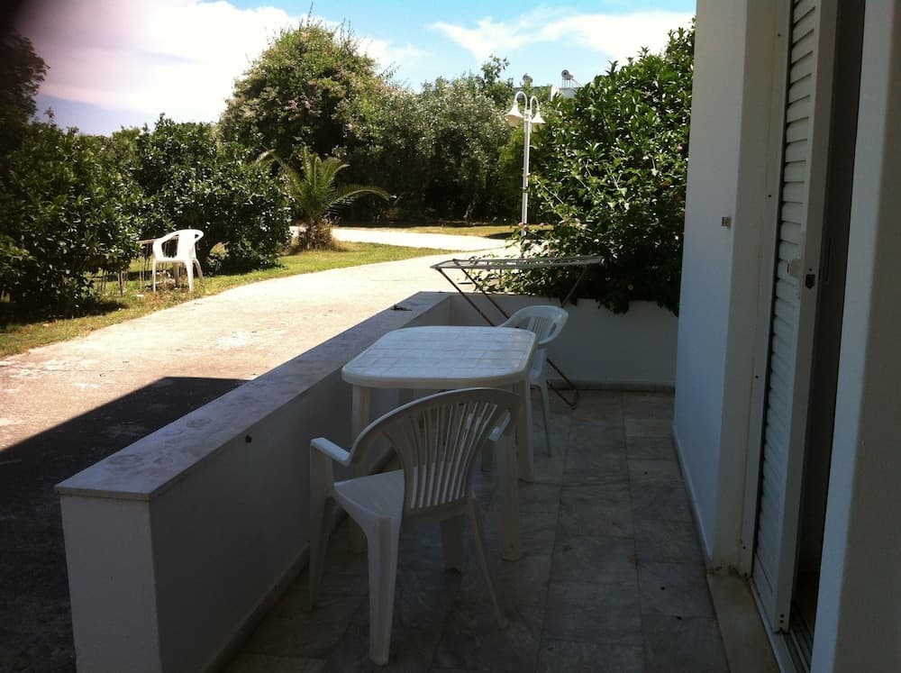 Olga's Paradise Hotel Apartments