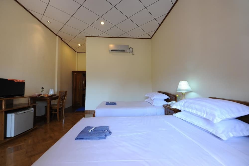 Sky Palace Hotel Bagan