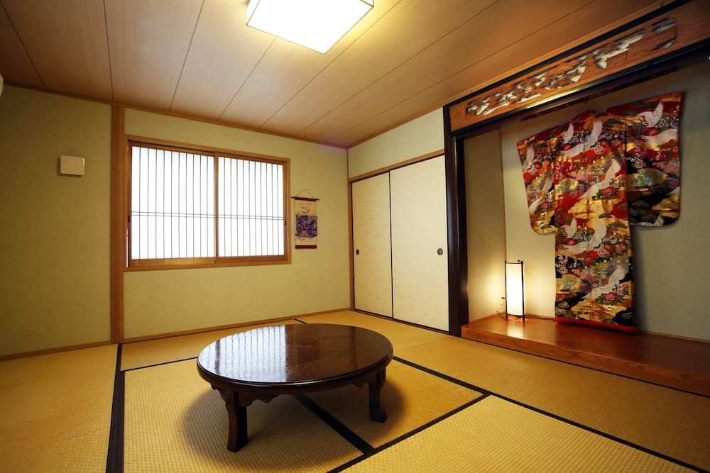 Japanese Onsen Ryokan Yufuin Tabinokura