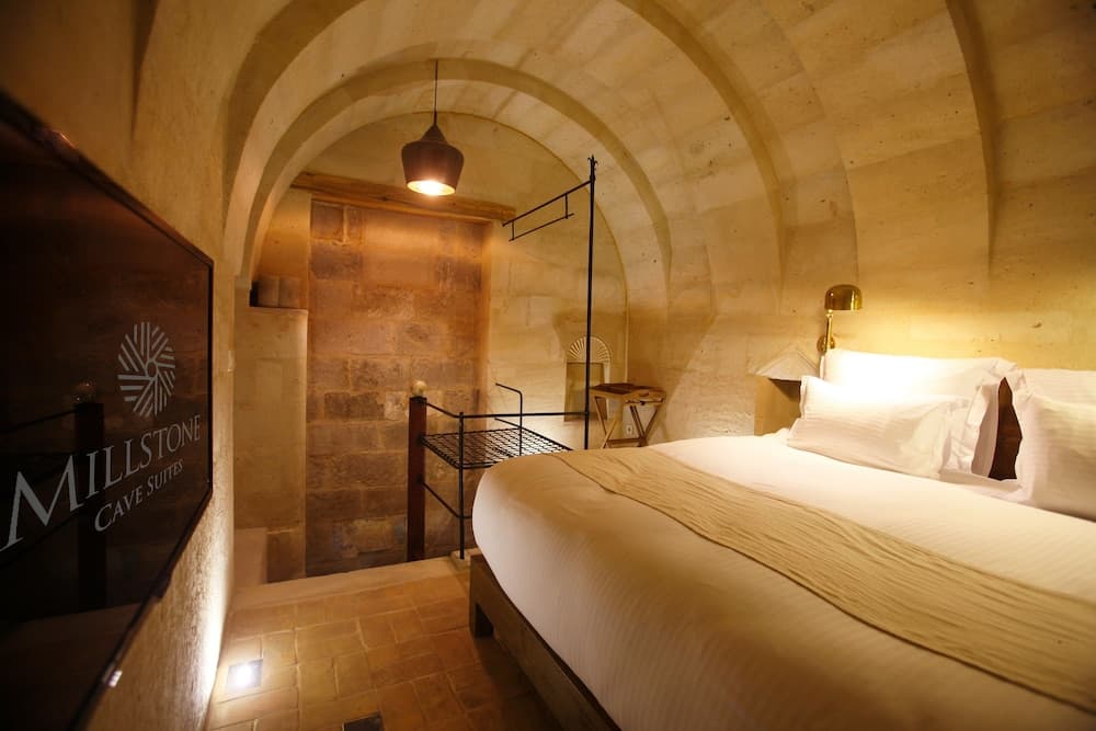 Millstone Cave Suites