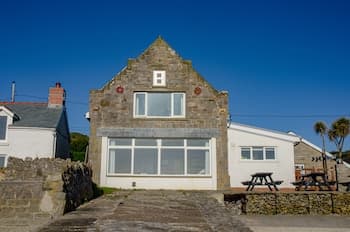 YHA Port Eynon - Hostel