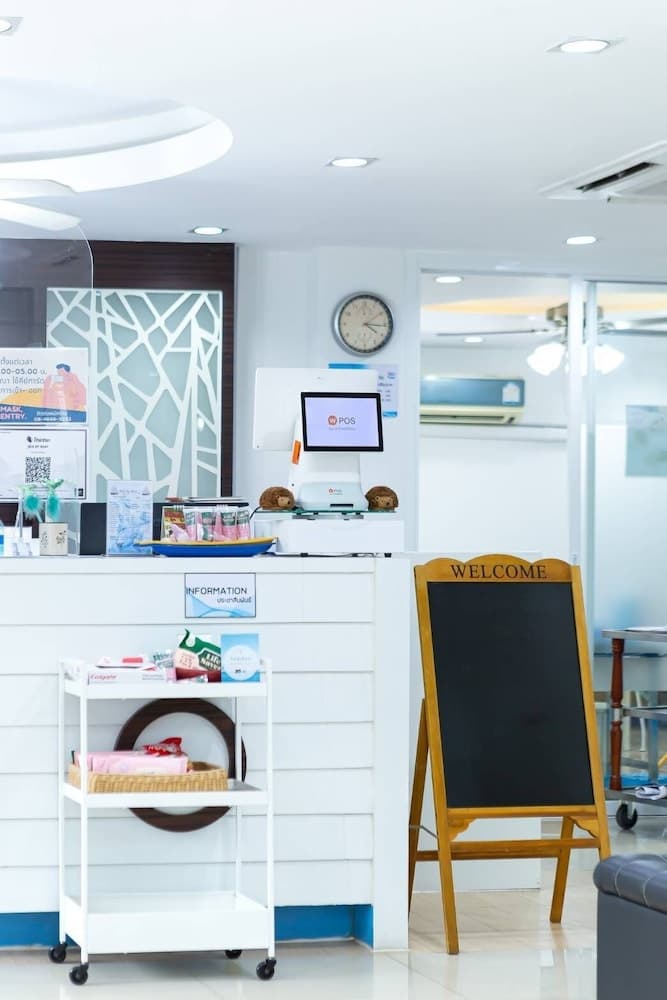 Bed by Boat Hotel & Apartment