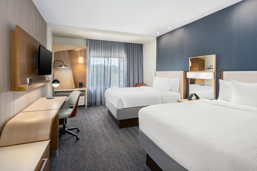 Courtyard by Marriott Auburn