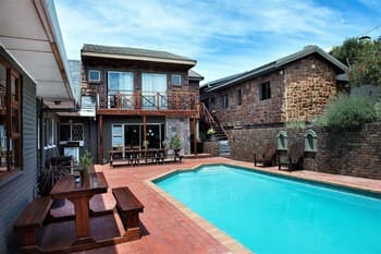 Lungile Backpackers Lodge