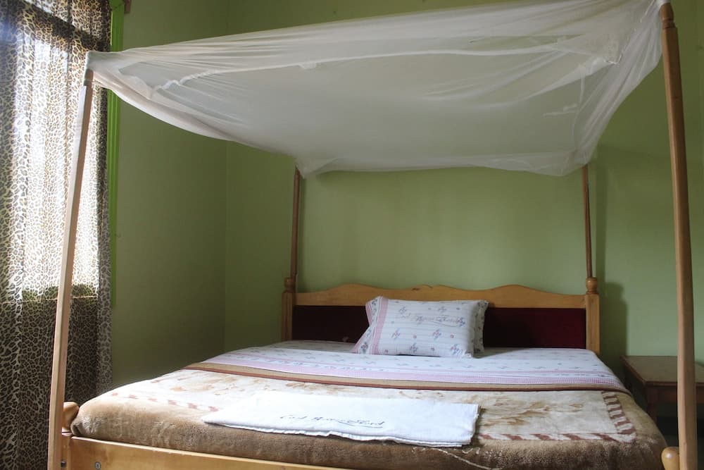 Cool Breeze Hotel Jinja