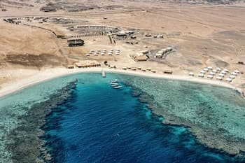 Marsa Nakari Village