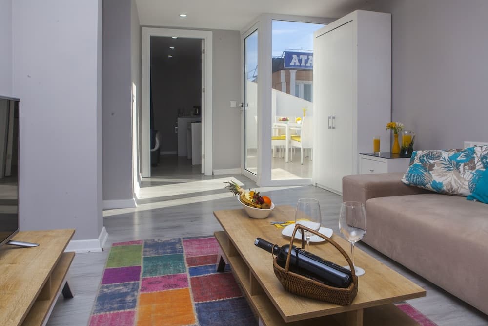 Letstay Hotel - Adults Only