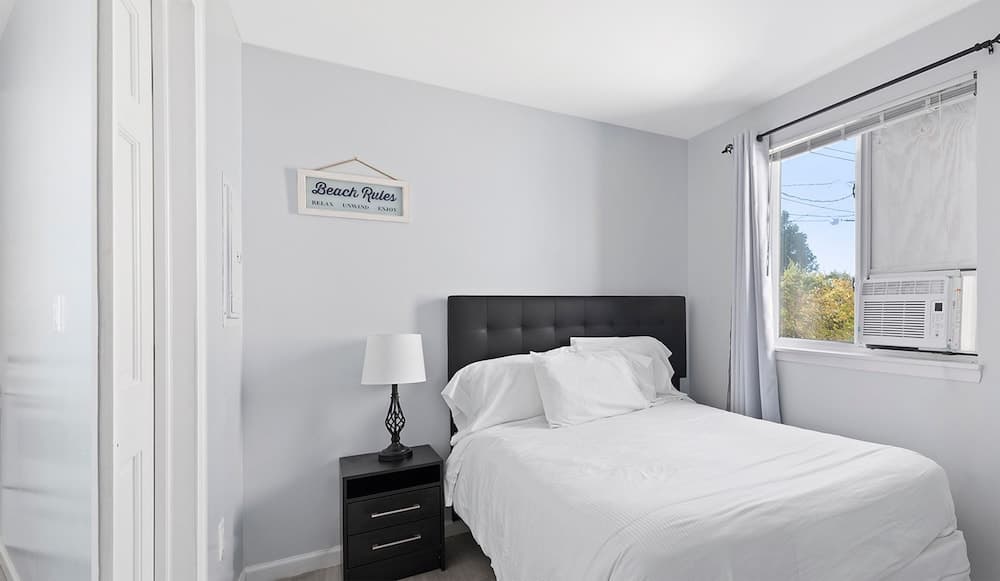 Baywatch Hotel & Marina