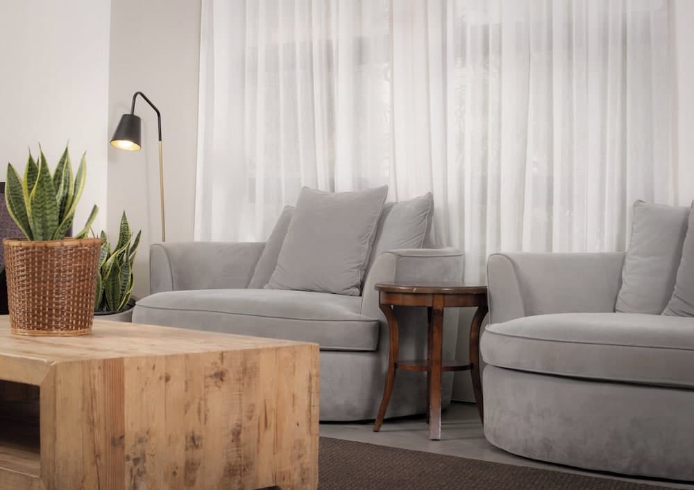 Ohia Waikiki Studio Suites