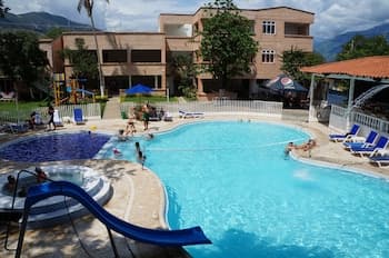 Hostería Fundadores