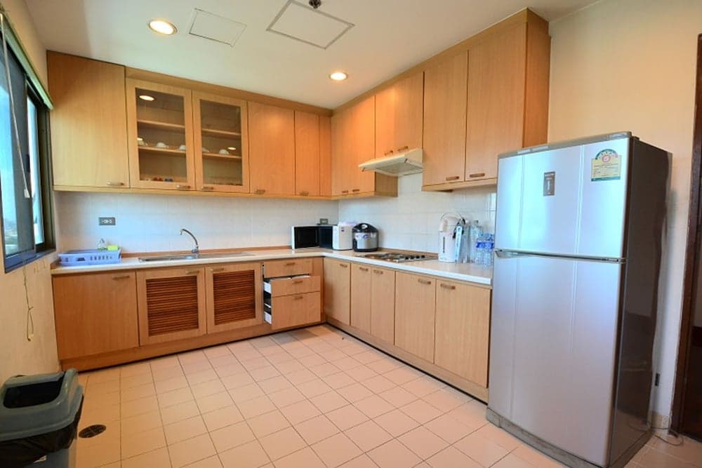 Piyavan Tower Serviced Apartment