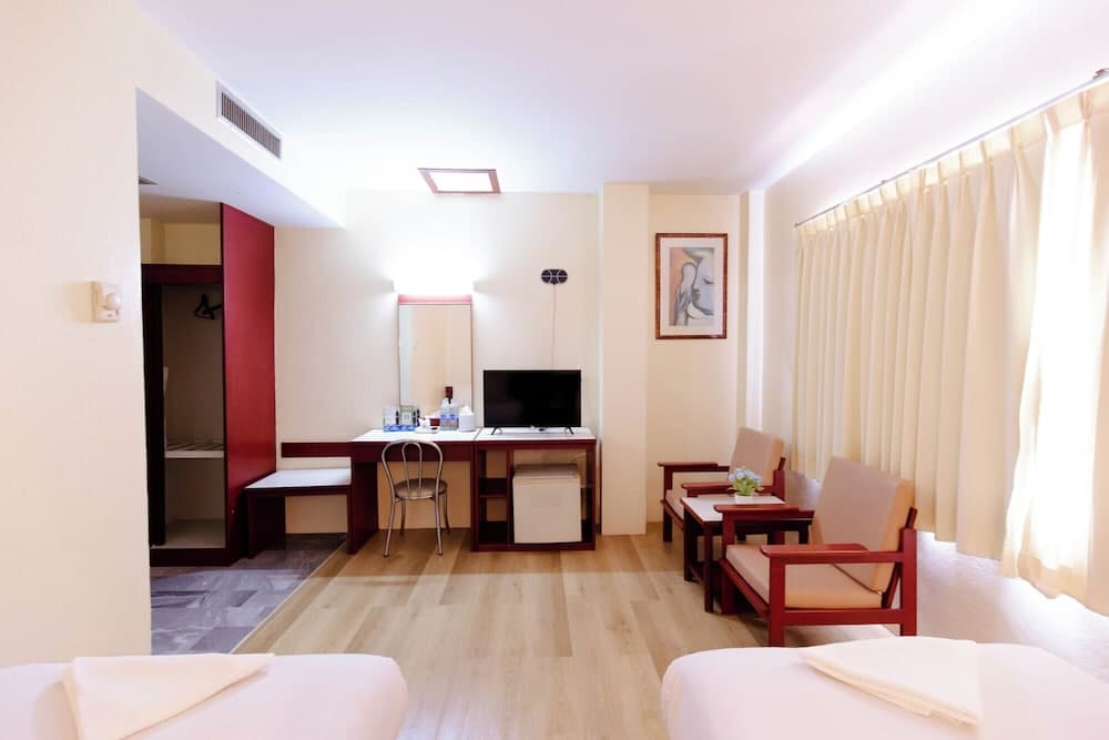 Chumphon Palace Hotel