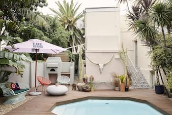 THE BIG Luxury Backpackers