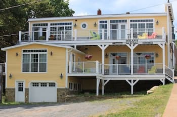 Revere Executive Suites