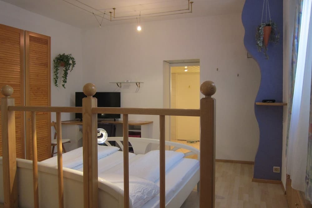 Pension Sonne Bed & Breakfast