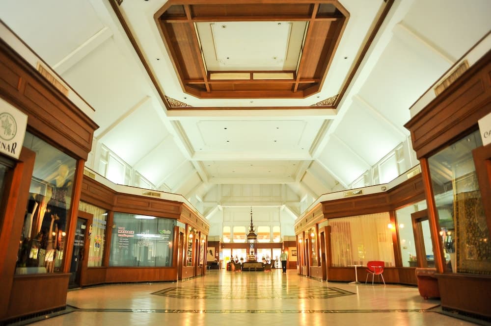 Wiang Indra Riverside Resort