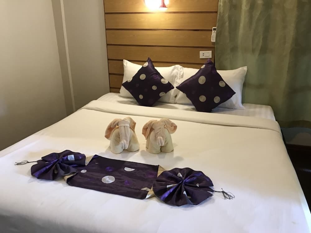 Lipe Sunset Forest Resort