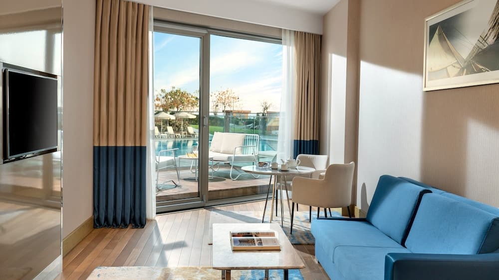 Crowne Plaza Istanbul Florya by IHG