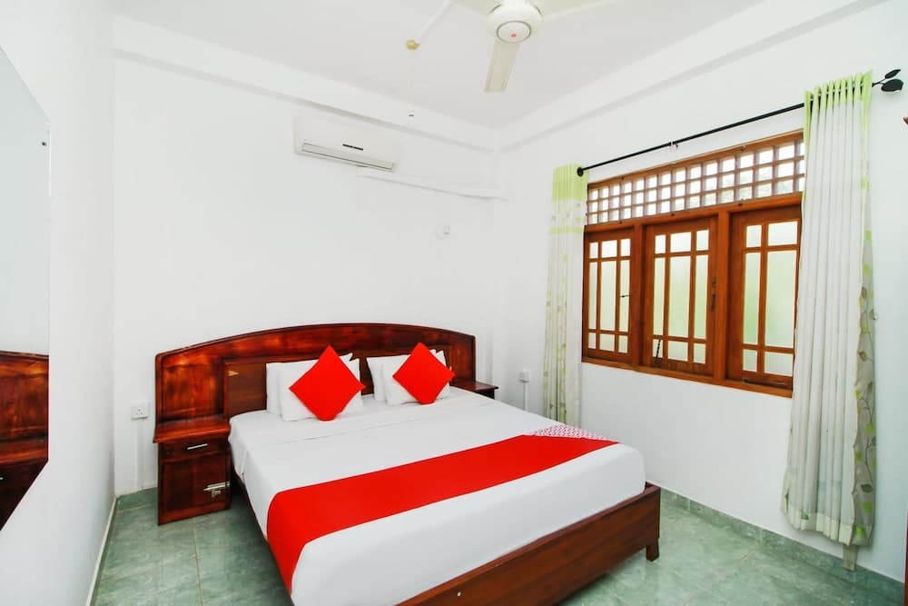 Airport Green View Resort