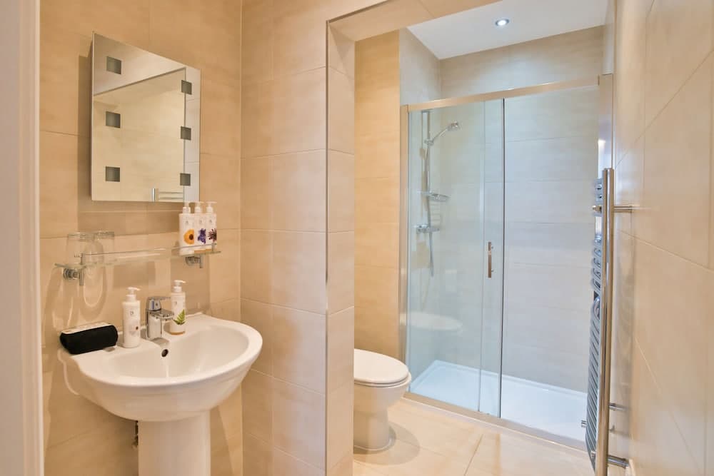 The Beaches Guest House