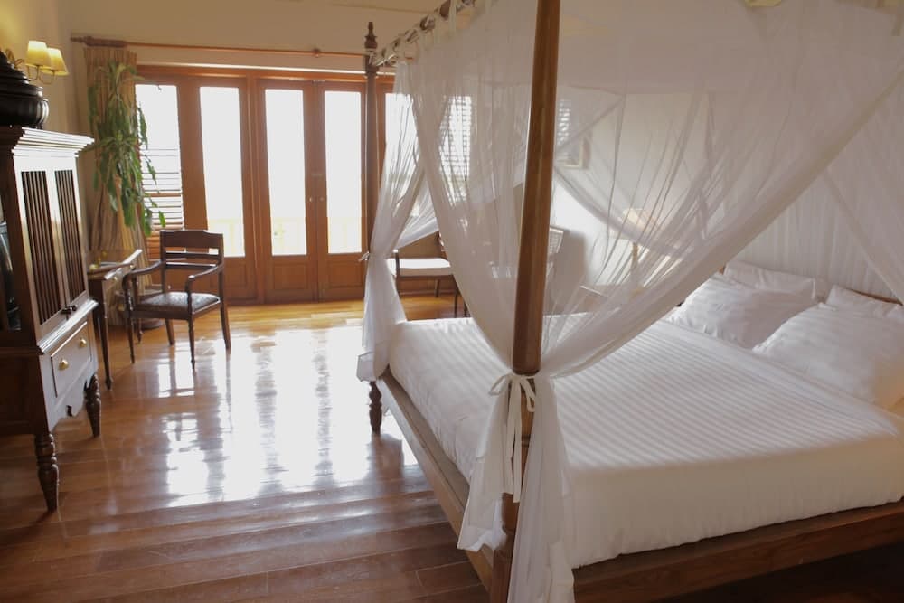 Inle Lake View Resort & Spa