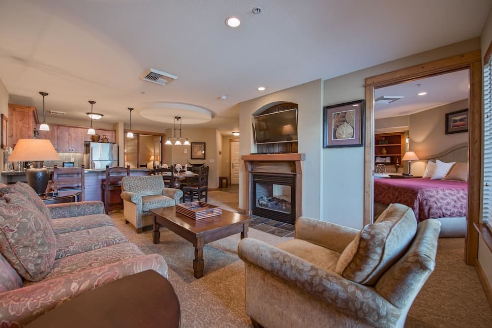 Silver Mountain Lodging