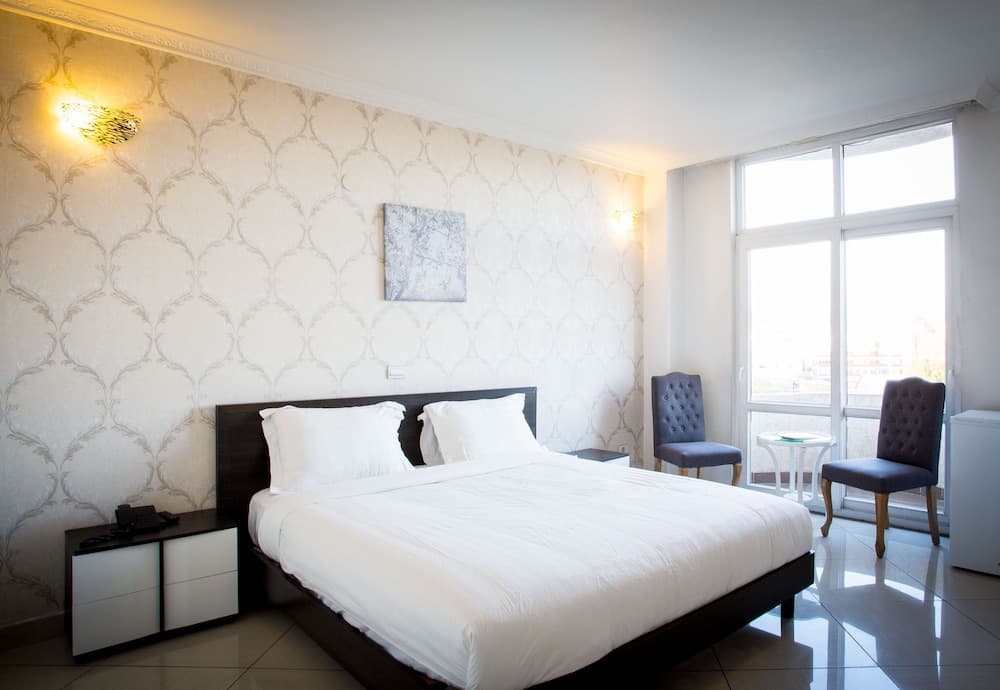 White House Addis Hotel