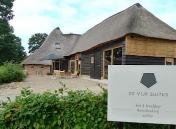 De Vijf Suites