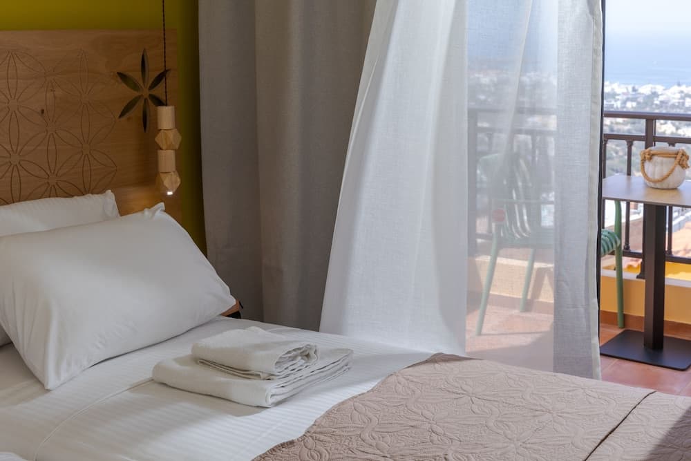 Driades Apartments by Estia