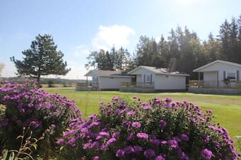Meadowview Cottages