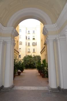 Little Rose Residence