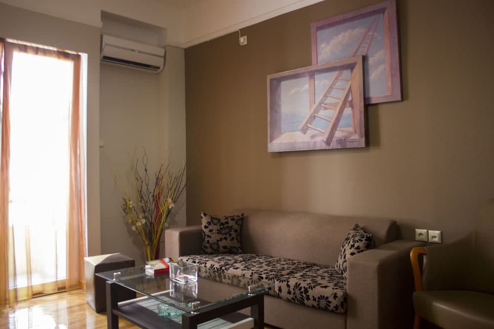 Ambrosia Suites & Aparts