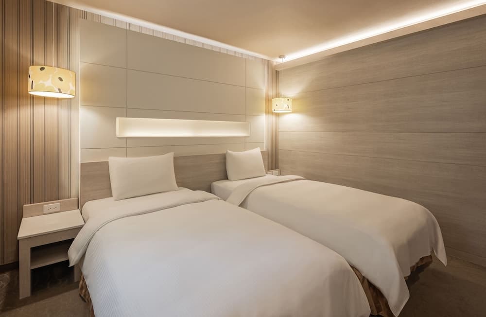 Kindness Hotel ZhongShan Bade