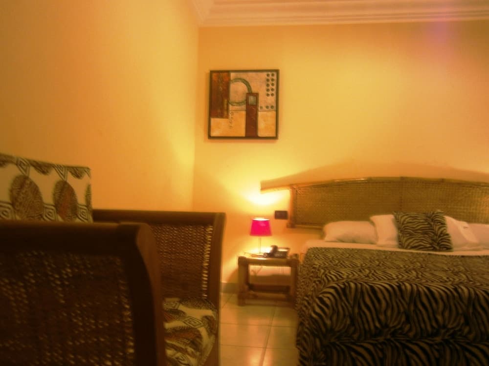 Accra Royal Castle Apartments & Suites