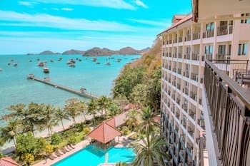 La Prima Hotel Flores