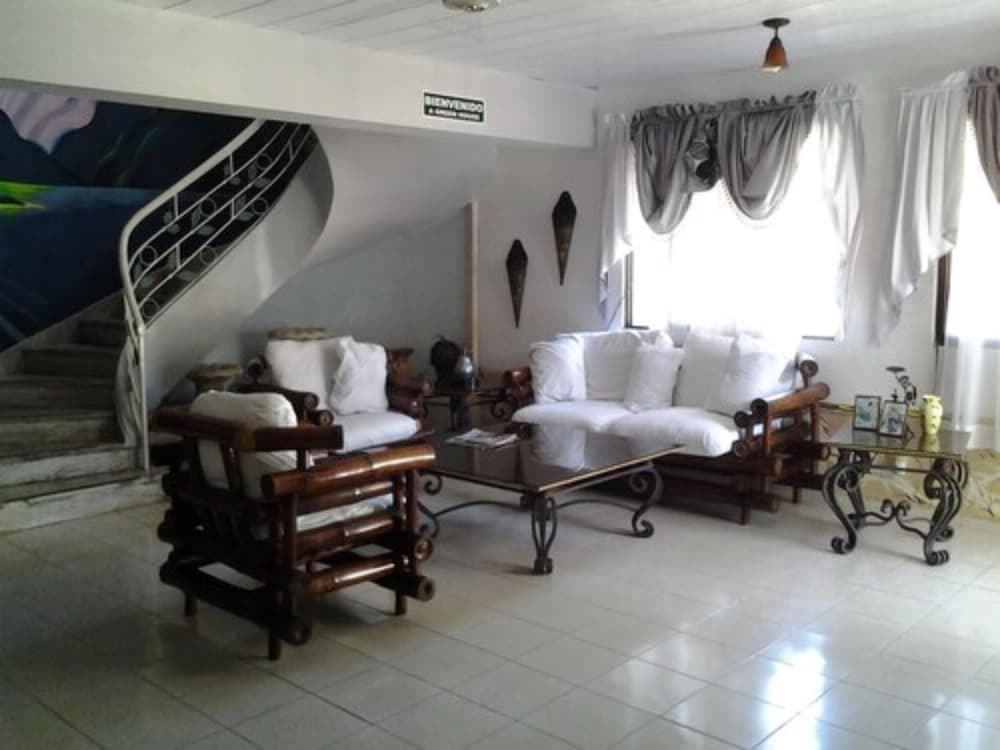 Green House Aparta Hotel