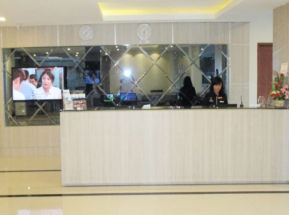 Nite & Day Batam Jodoh Square - CHSE Certified