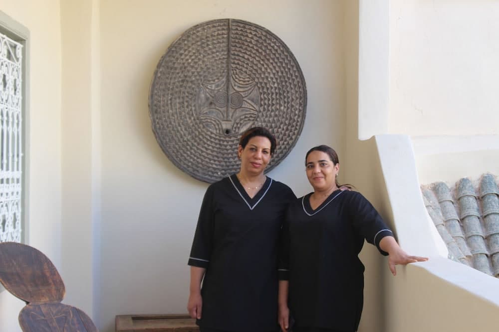 Riad Emberiza Sahari