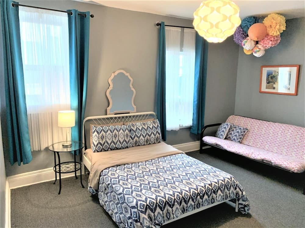 Colour Cube Guest House