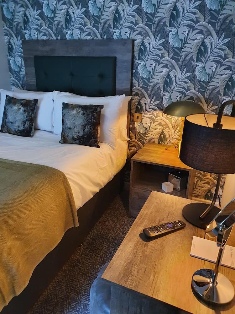 The Coach and Horses