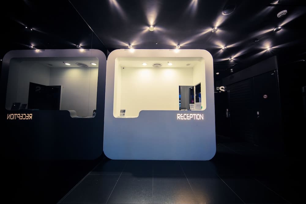 SleepBox Hotel - Ximen