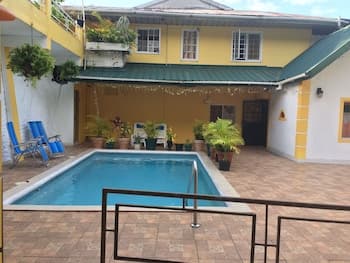 La Mamre Guest House