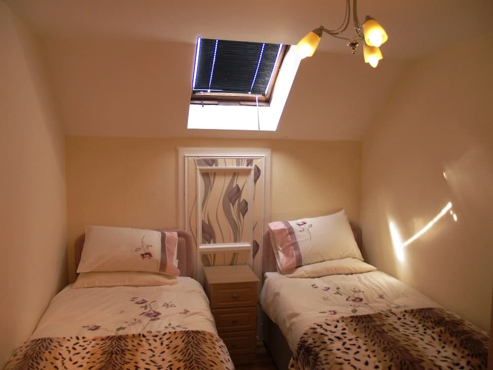 Niddry Street Apartments