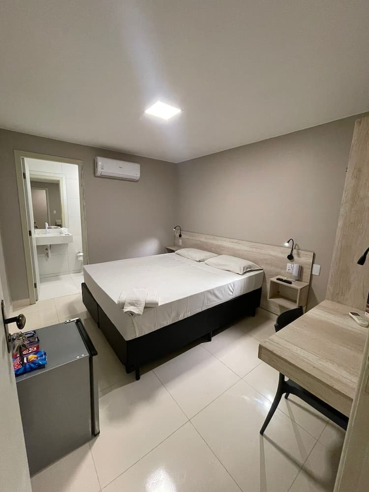 Riviera Hotel by Bsb Inn