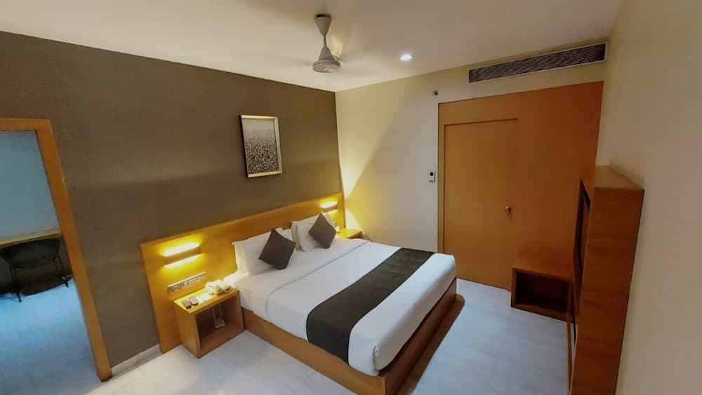 Hotel Suba Elite Vadodara